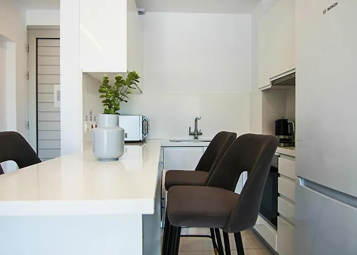 アパート Phaedrus Living - Seaside Executive Flat Harbour 207 パ フォス